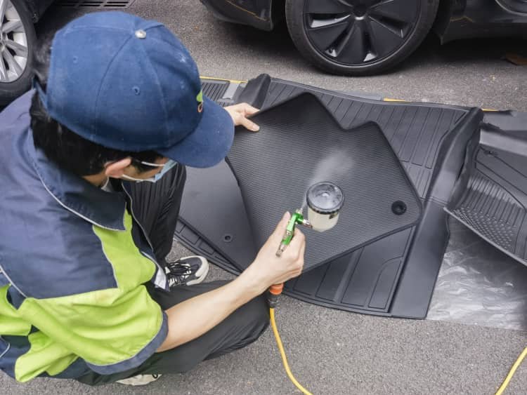 武汉车主警惕！新车味=甲醛？3天可除